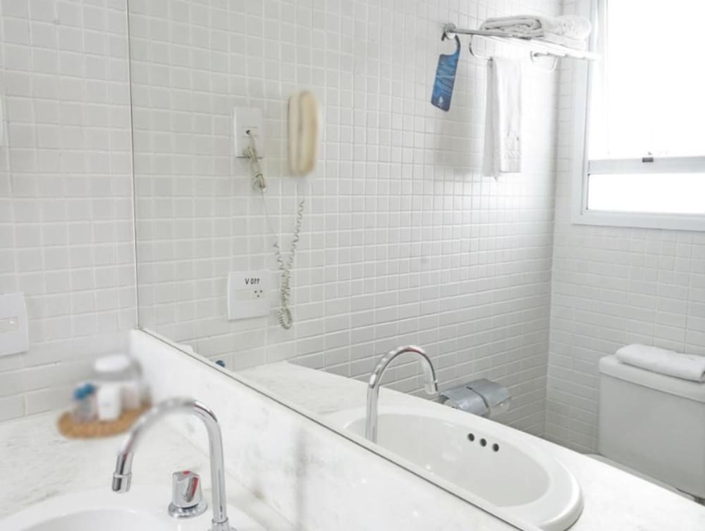 Standard Room, 2 Twin Beds, Balcony, Ocean View - Photo 7