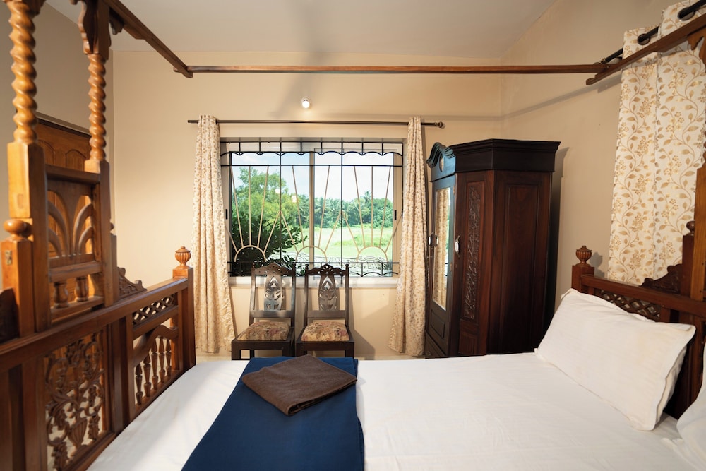 Family Apartment, 2 Bedrooms, Garden View photo 2