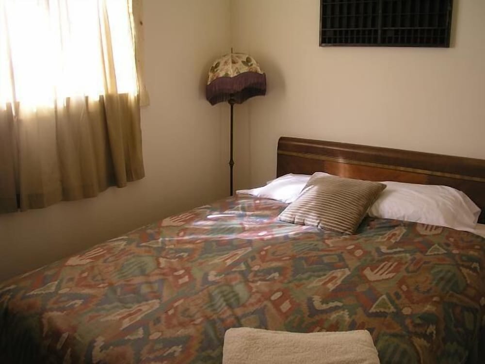 #18, Miner, 2 bed