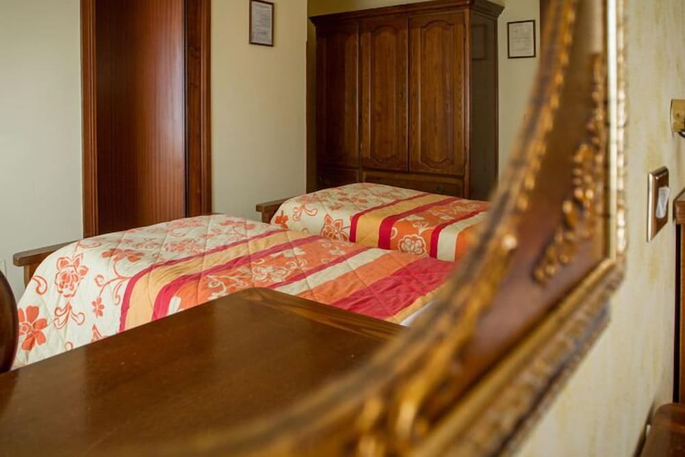 Double Or Twin Room photo 2