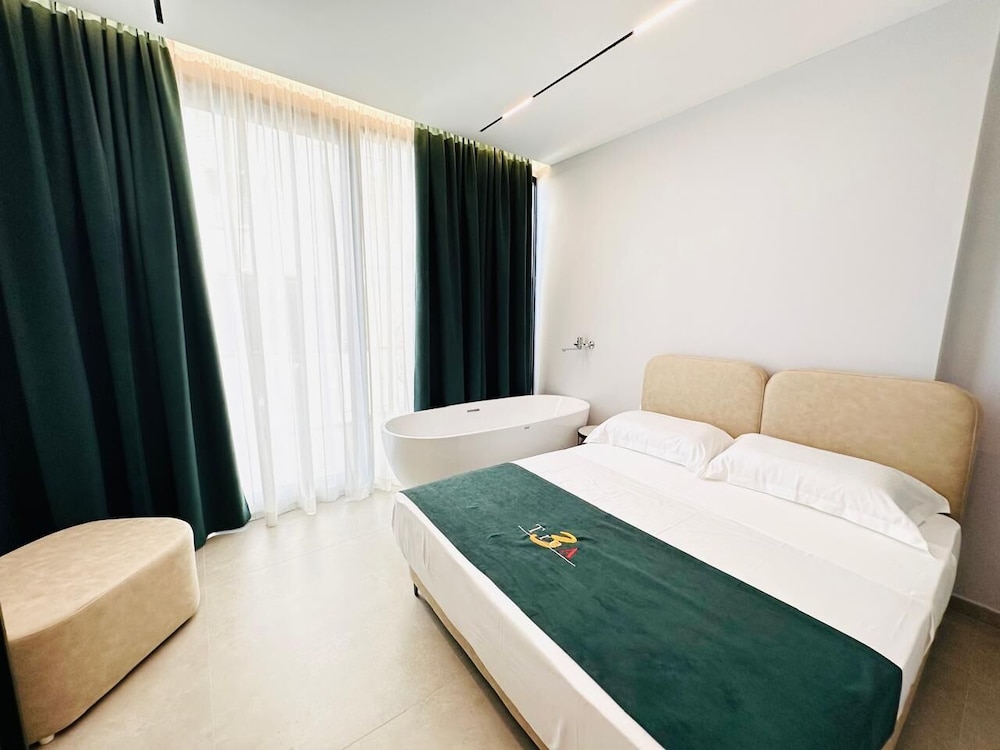 Comfort Double Room, Balcony, Beach View