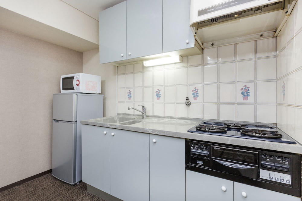Family Fourth Non Smoking with Solaniwa Admission (No Housekeeping) - Photo 3