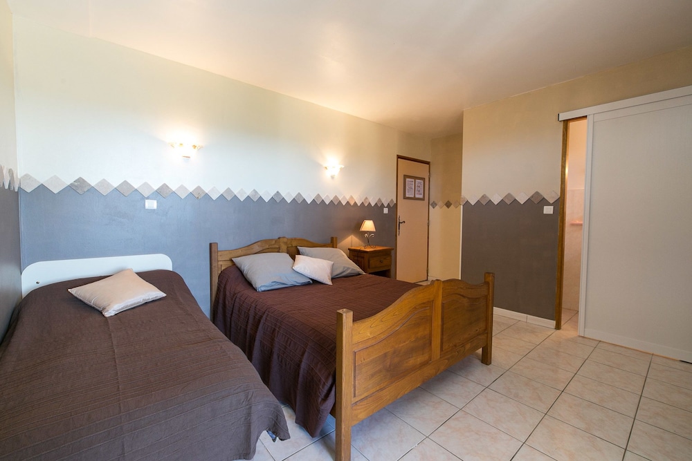 Standard Triple Room, Ground Floor photo 1