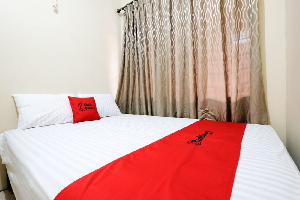 Double Room - Photo 5