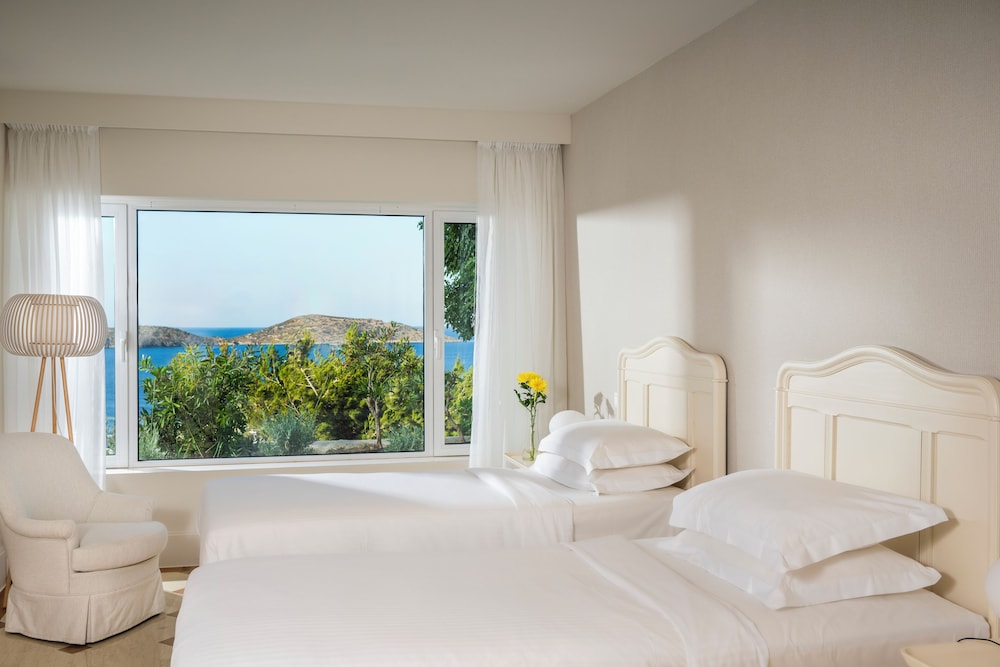 Two Bedroom Executive Spa Pool Villa