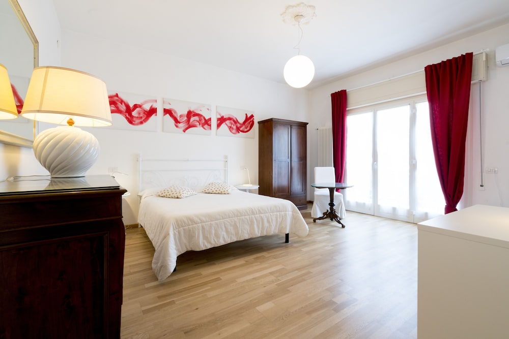 Classic Double Room, Garden View photo 1