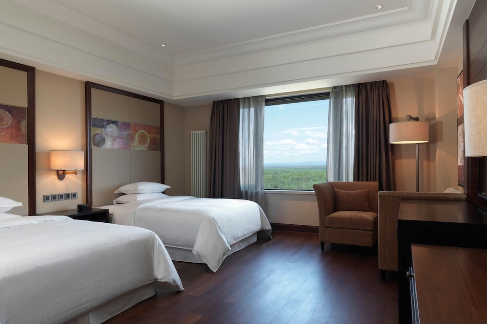 Club Room, 2 Double Beds, Resort View