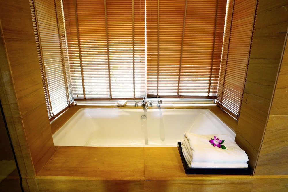 Pool Villa 2 Bedrooms Seaview - Photo 19