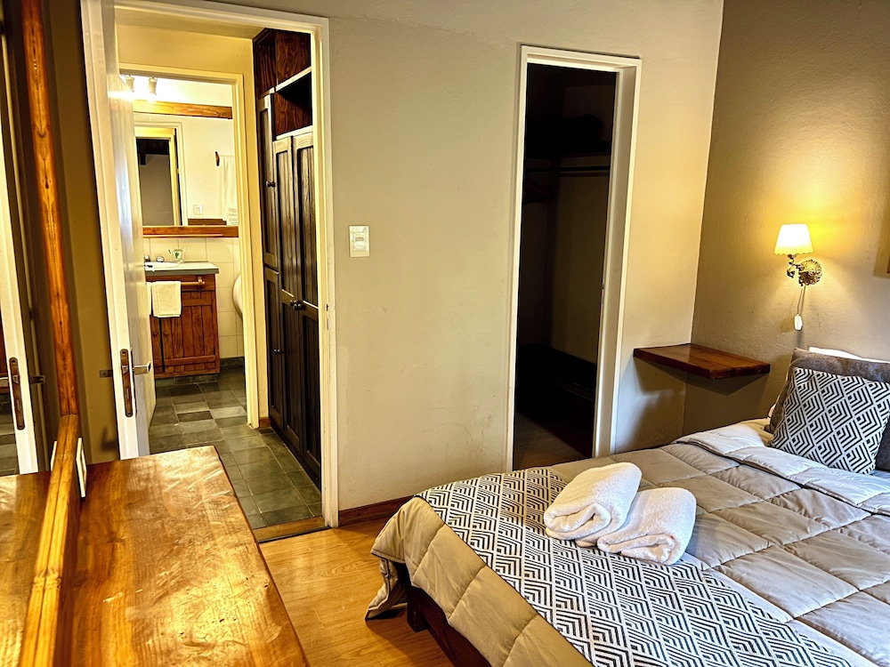 Standard Room photo 2