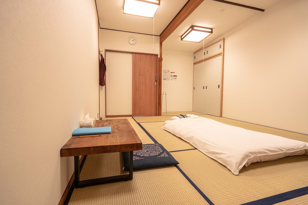 Room 4