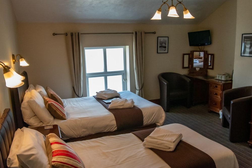 Comfort Room, 1 King Bed, Sea View