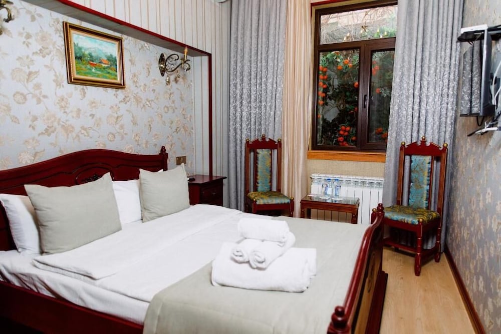 Standard Room, Non Smoking, City View