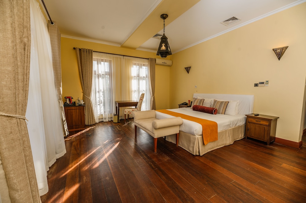 Executive Suite, 1 King Bed, Sea View
