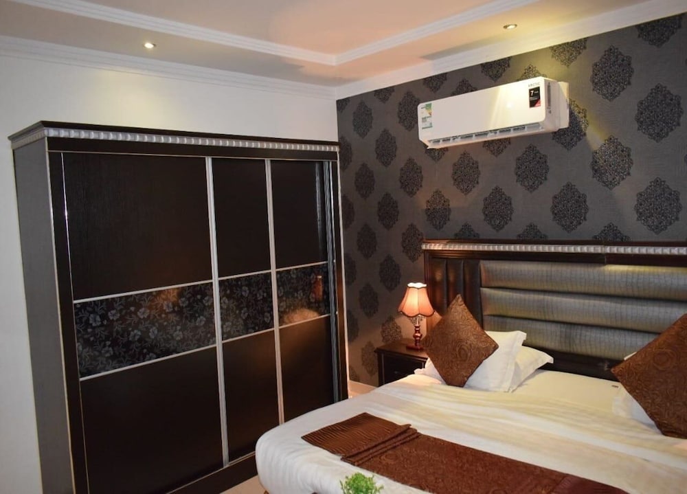 Celine Al Motamayza Apartments — photo 40