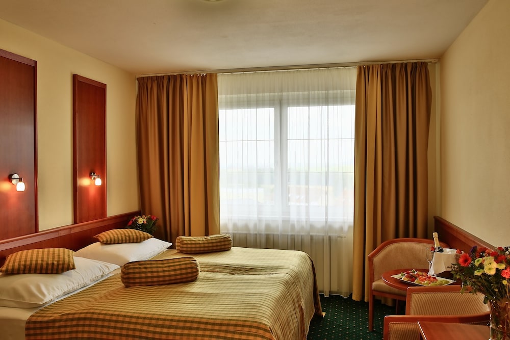 Standard Double Room - Photo 1