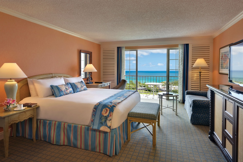 Fairmont Gold, 1 King Bed, Concierge Service, Sea View