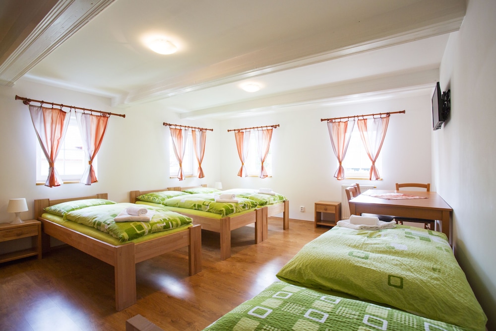 Quadruple Room photo 3