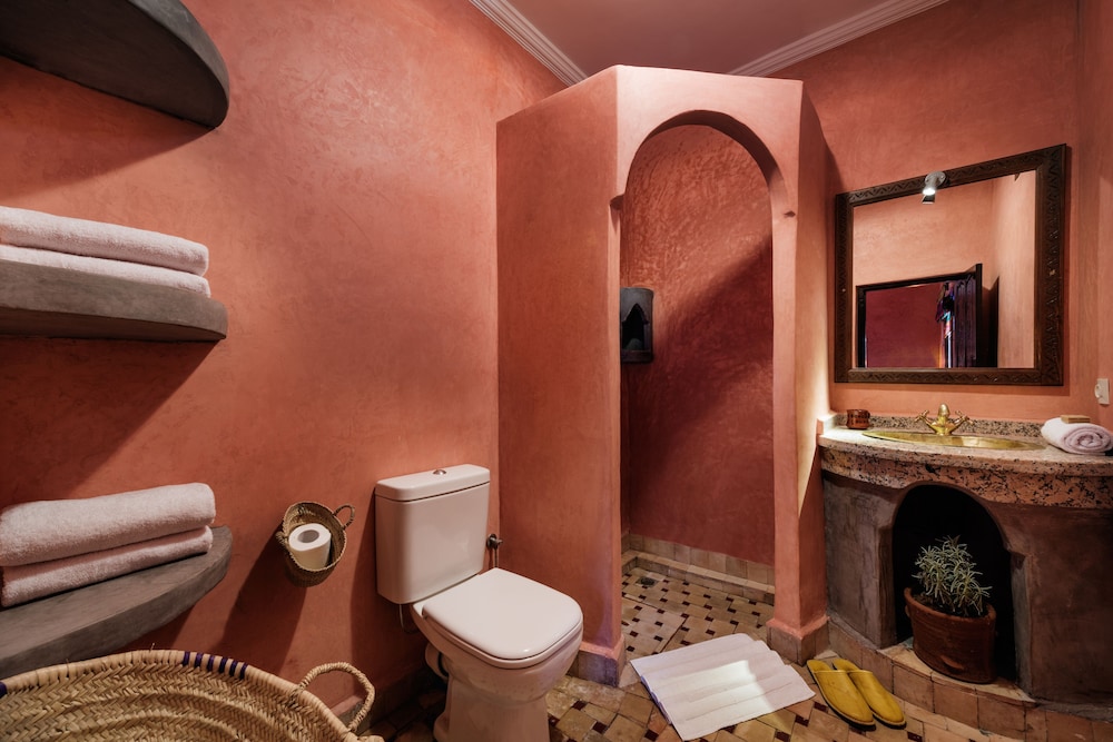 Deluxe Double Room, Pool View photo 3