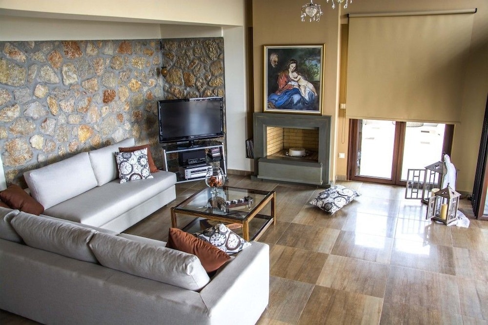 Luxury Villa, Private Pool photo 2