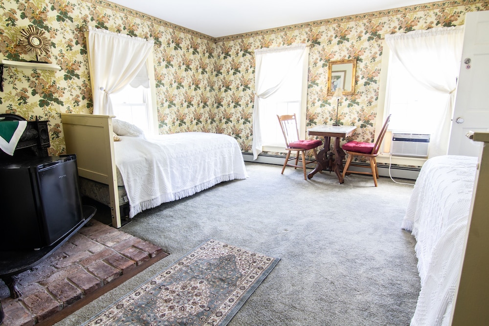Traditional Double Room photo 2