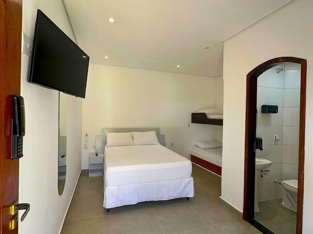 Standard Quadruple Room photo 2
