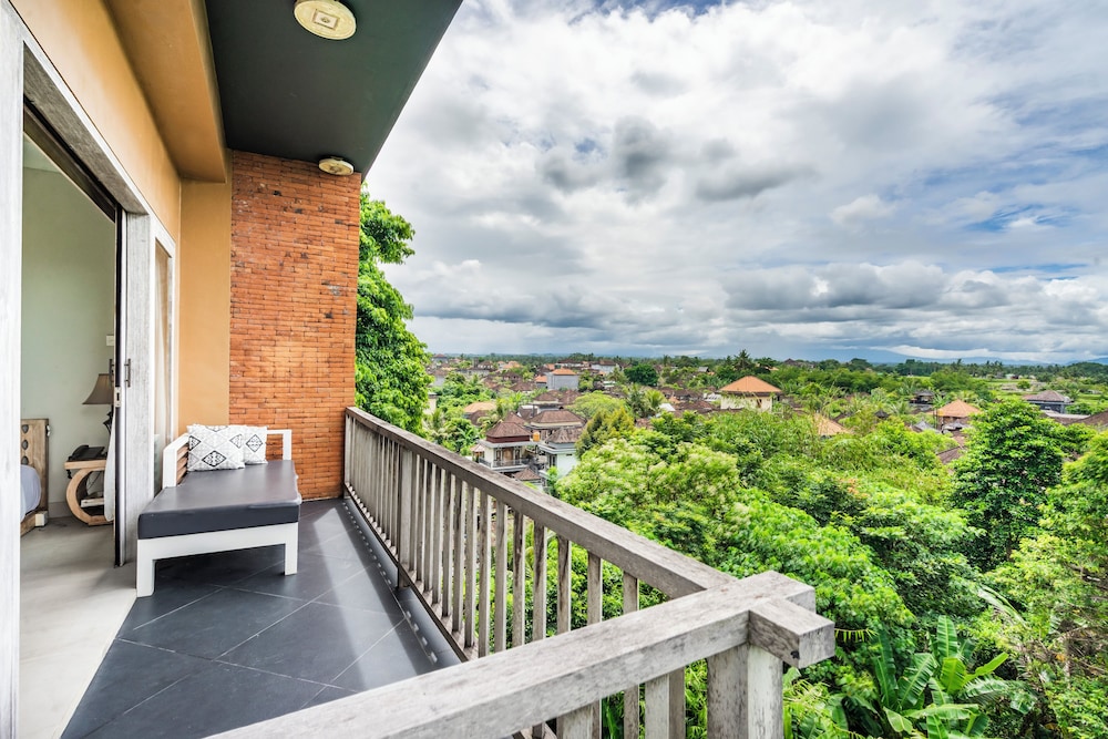 Junior Suite, 1 Bedroom, Garden View photo 3