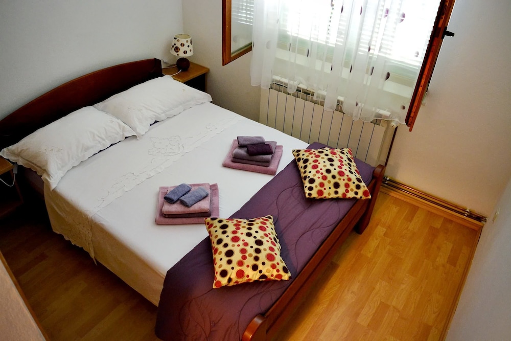 Villa photo 1