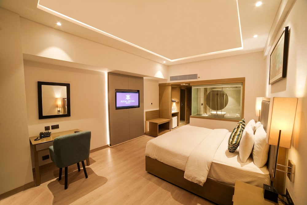 Executive Double Room - Photo 13