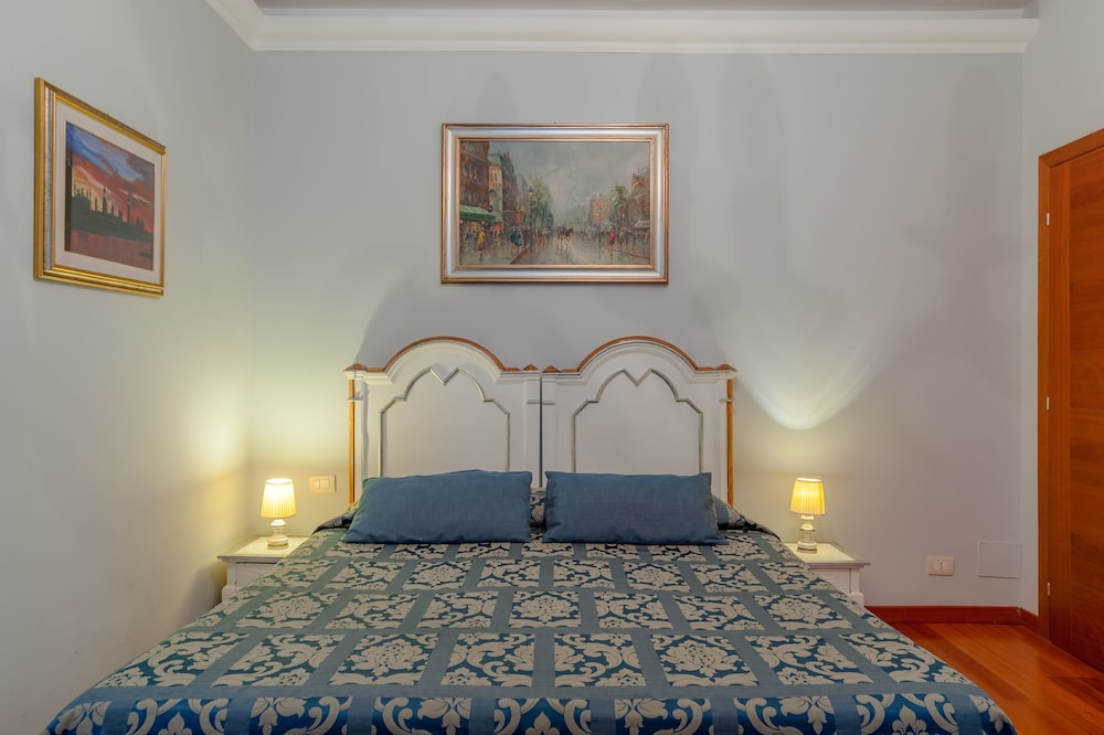 Superior Double or Twin Room photo 2
