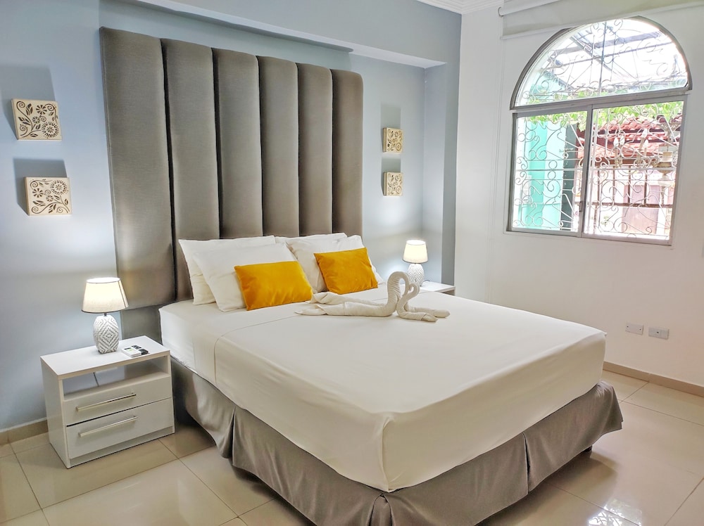 Romantic Room (Matrimonial) photo 1