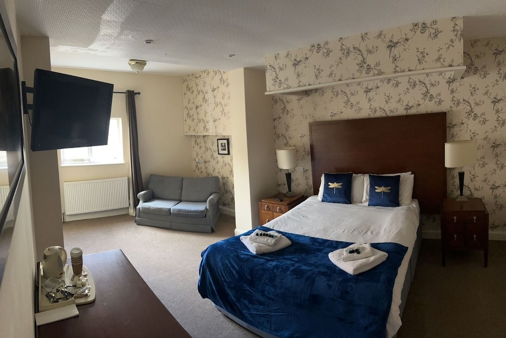 Deluxe Double Room, Ensuite photo 2
