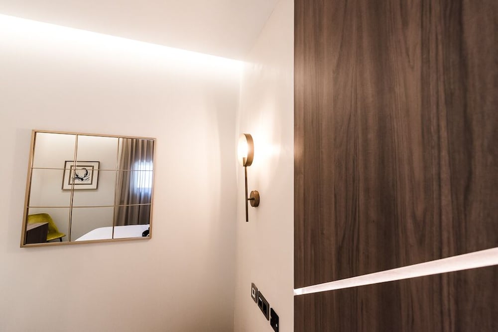 Classic Twin Room (Ansares) - Photo 6