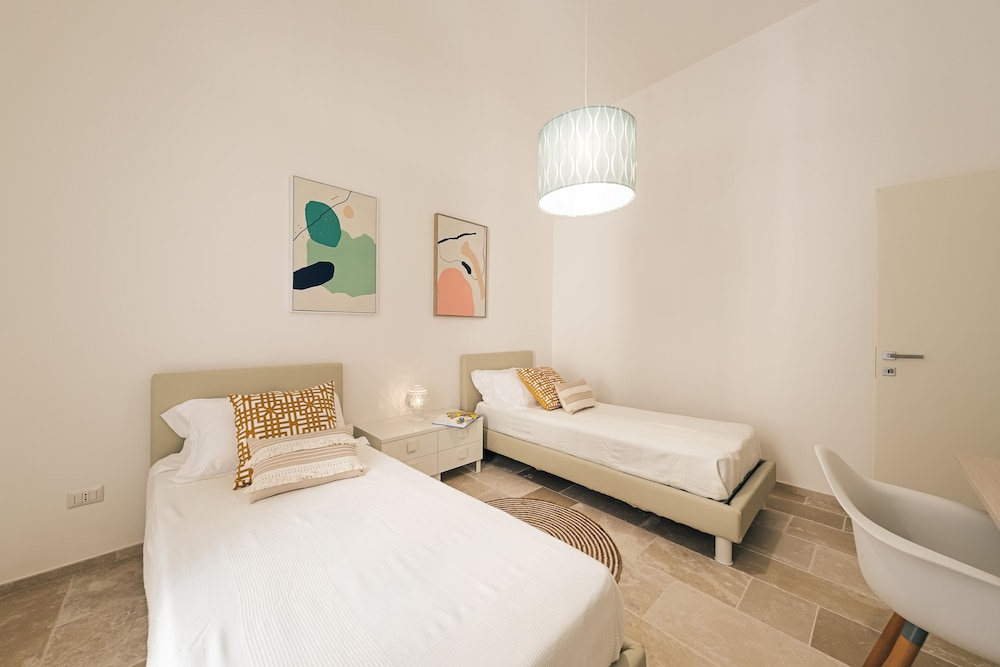 Superior Apartment, 3 Bedrooms, Terrace, City View