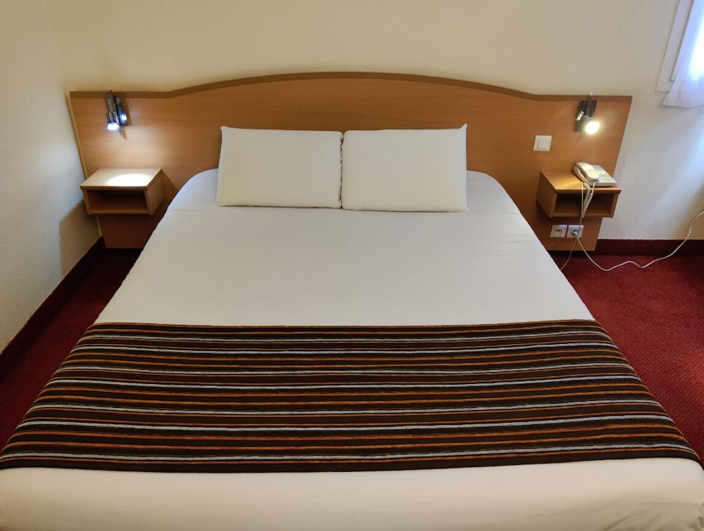 Standard Double Room photo 2