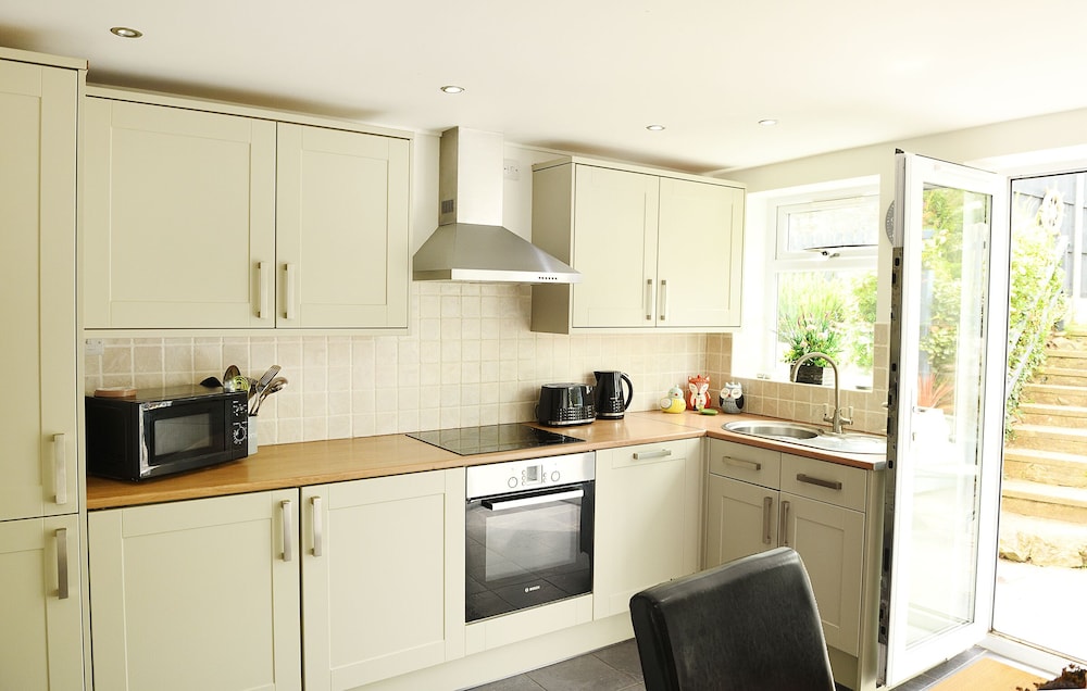 Cottage, 2 Bedrooms, Sea View photo 2