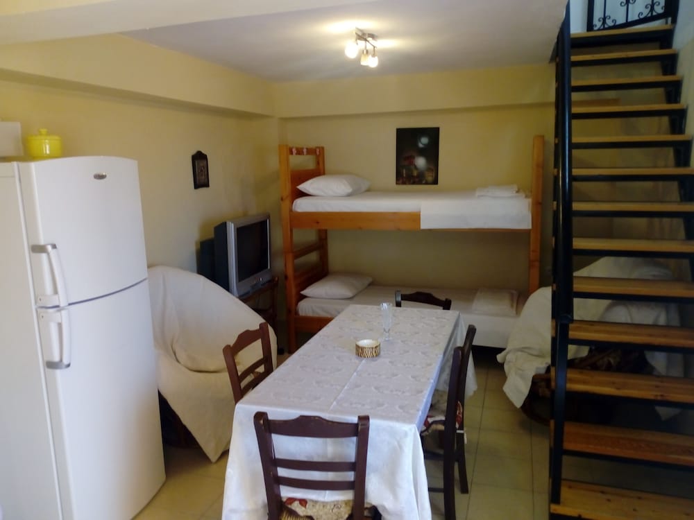 Family Apartment (Split Level) photo 2