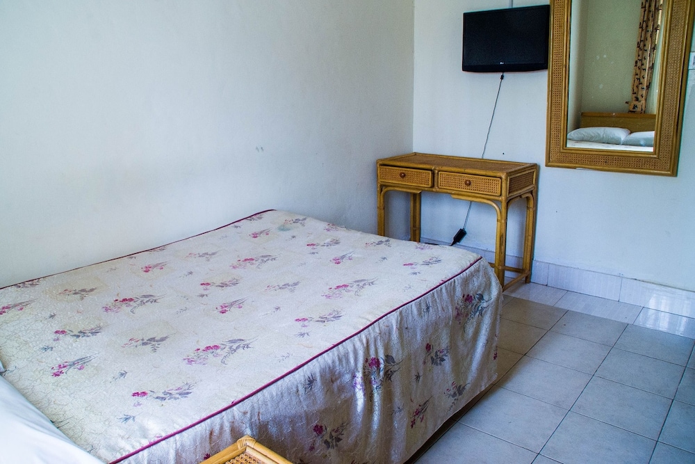 Standard Double Room photo 2