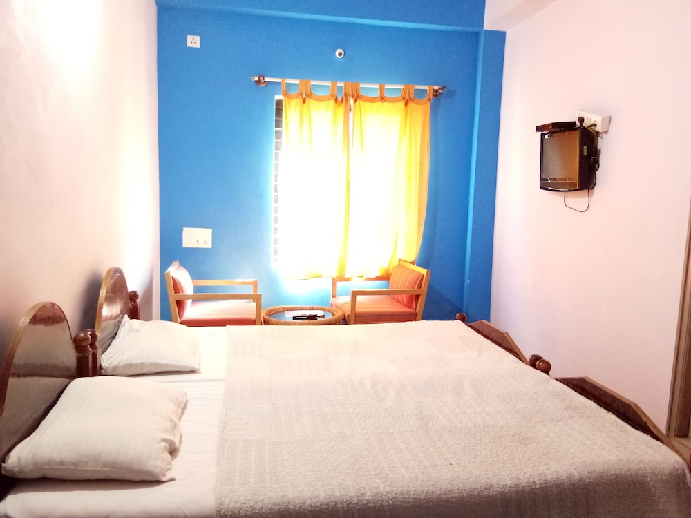 Deluxe Room - Photo 2