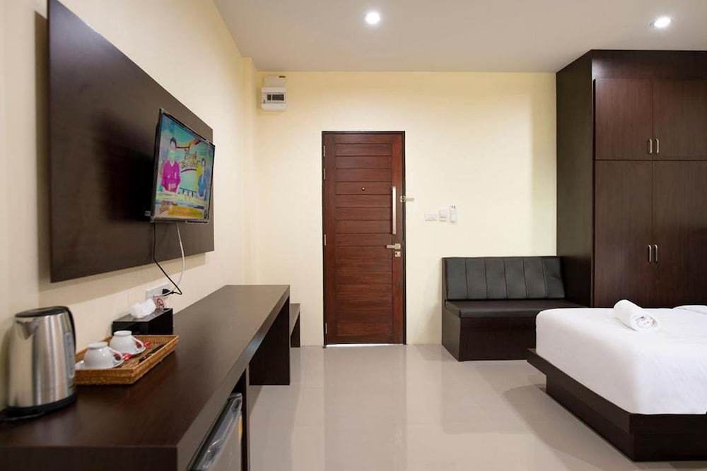 Superior Twin Room - Photo 6