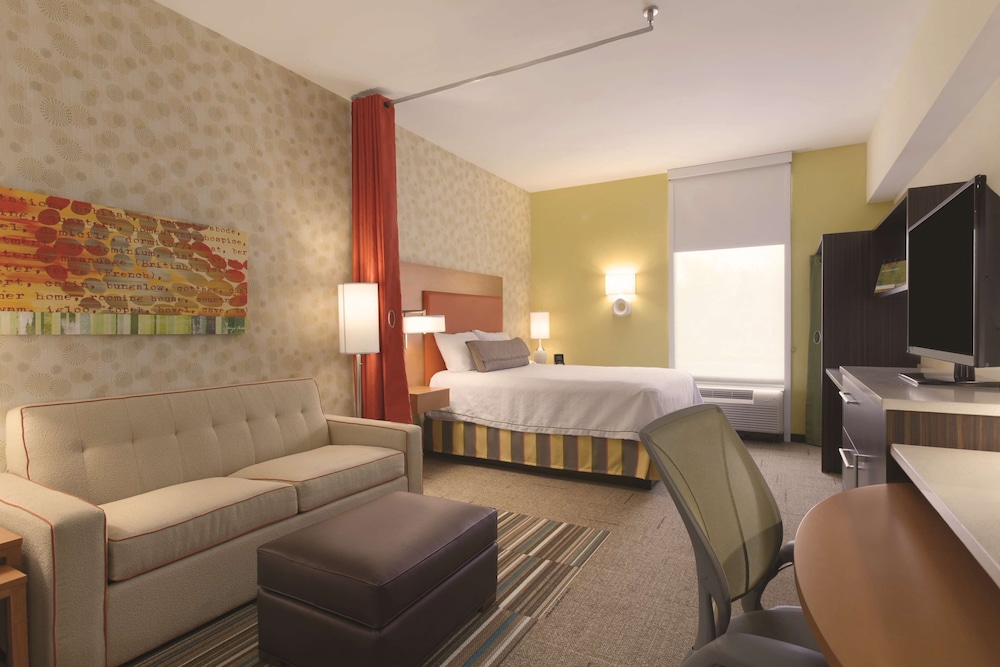 Studio, 1 Queen Bed, Accessible (Hearing) photo 1