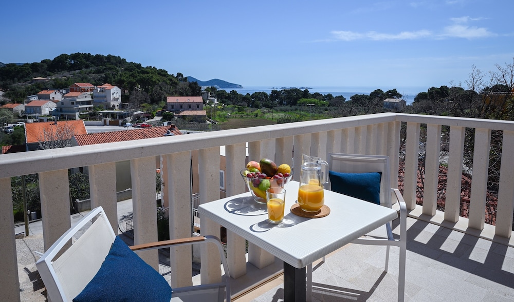 Premium Apartment, 1 Bedroom, Sea View