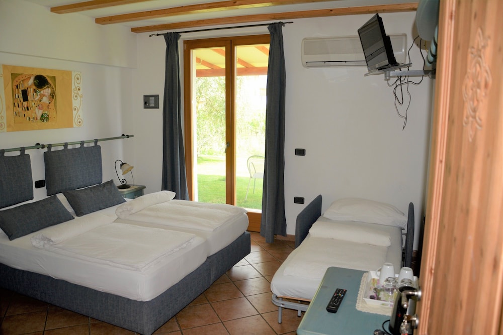 Double Room, Courtyard Area photo 1