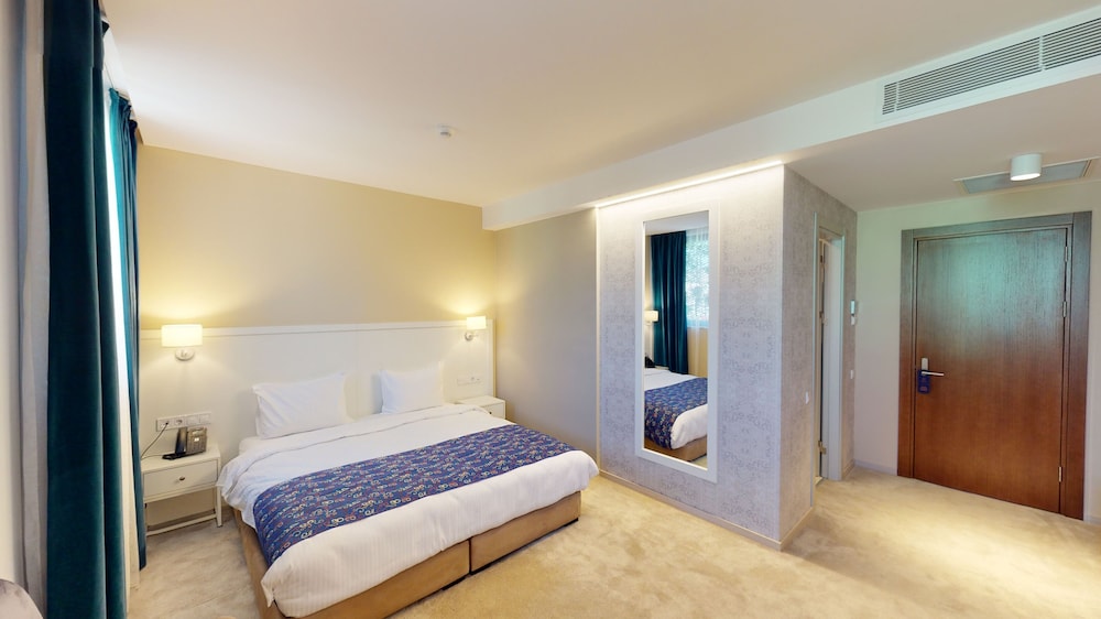 Superior Double Room - Photo 8