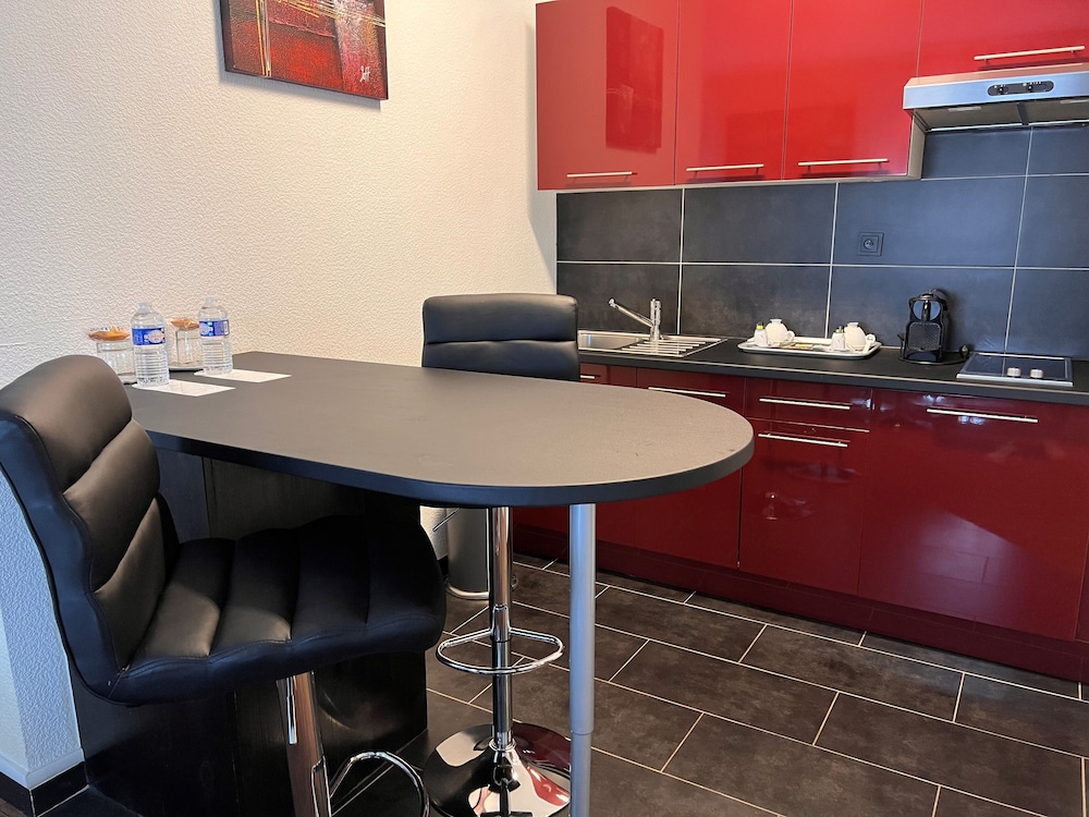 Superior Studio Suite - Photo 3