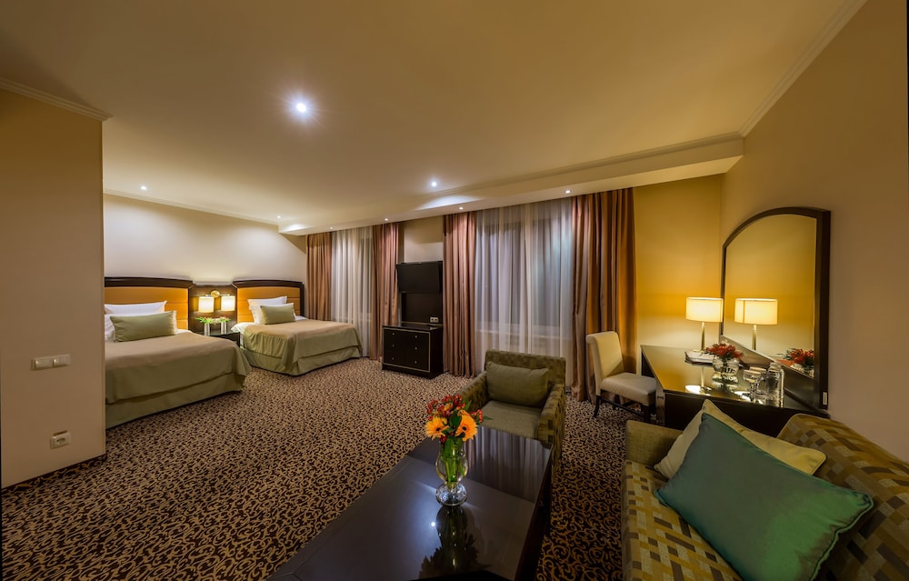 Junior Suite Twin (Renovated) photo 1