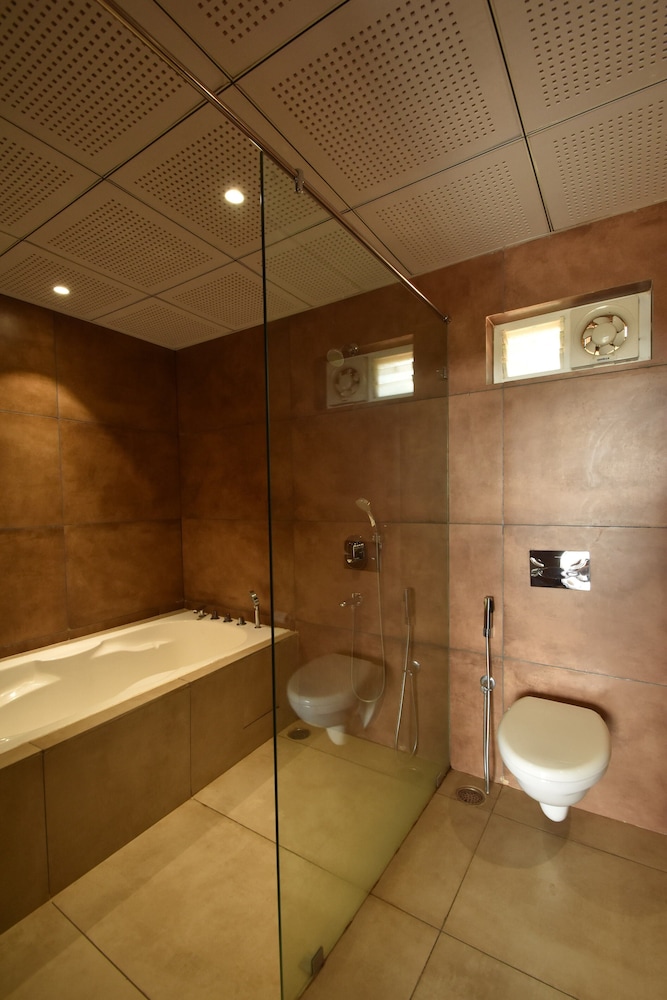 Luxury Studio Suite photo 2