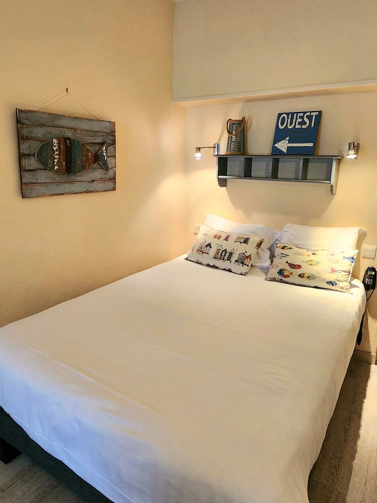 Economy Double Room photo 3