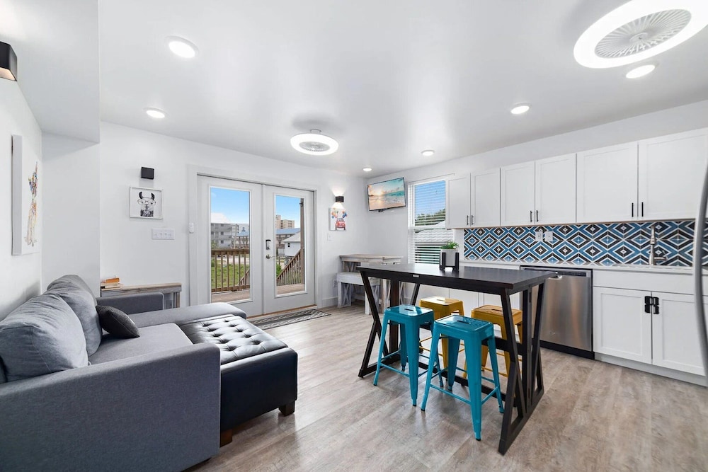 House, 4 Bedrooms