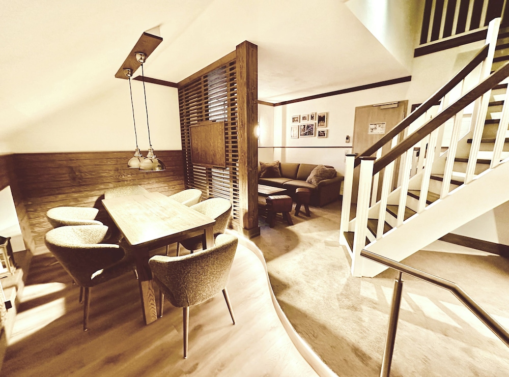 Suite, 2 Bedrooms