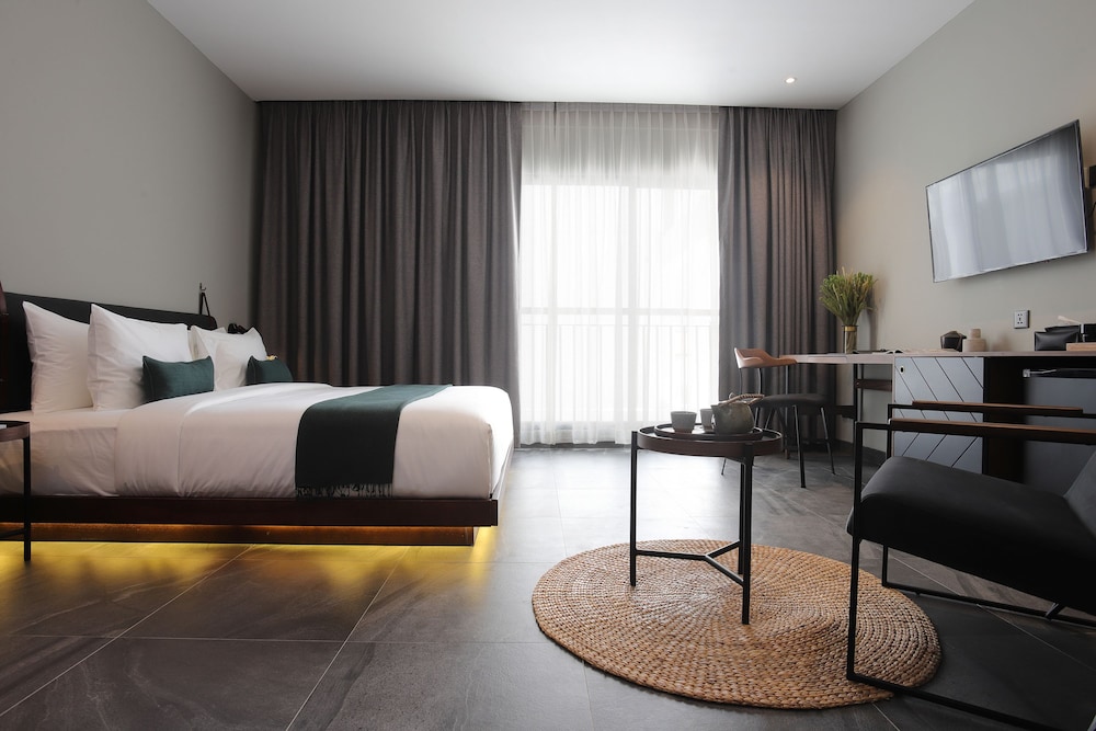 Standard Room, 1 King Bed